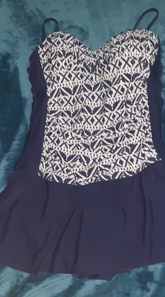 Tropical Escape Navy & White One Piece Swimsuit With Skirted Bottom - Picture 1 of 5